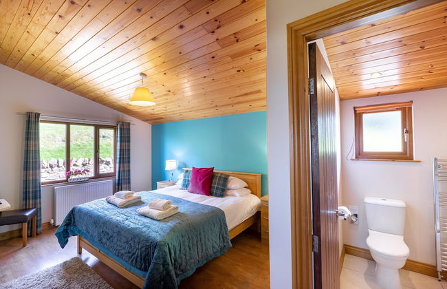 Woodpecker Lodge With Hot Tub Near Cupar, Fife - Foto 3