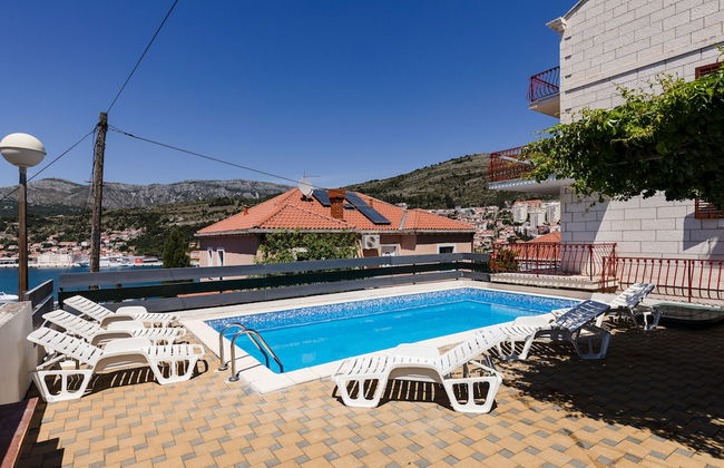 Villa Valjalo - Photo 35