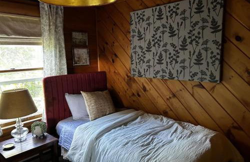 Look to the Mountains: Gunstock Acres Log Cabin - Foto 18