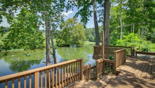 Riverfront Home (Apartment and Bar) - Foto 3