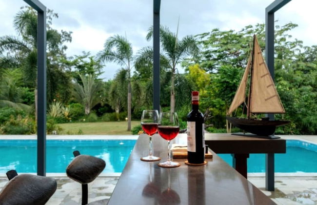 Quarterdeck by Hireavilla - Luxury Estate in Awas - Photo 15