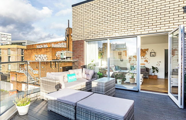 Quiet and Spacious Four Bedroom House - Foto 36