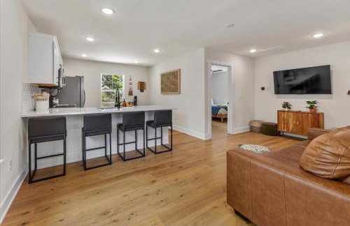 Lux House & Carriage house Furnished for Comfort - Foto 43