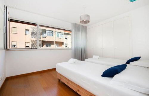 River View Luxury Apartment - Photo 7