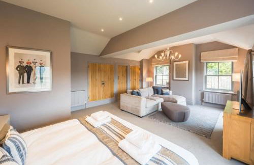 The Beeches - Photo 10