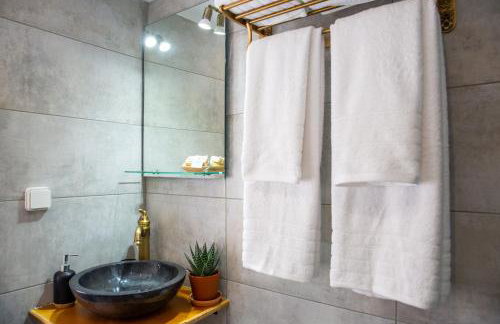 Stone Arch - Photo 25