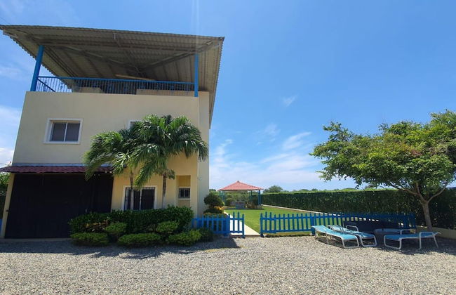 Amazing House at La Isabela - Photo 19