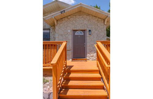 Glorius Amazing 2BR1BA Stay Near Lively Downtown - Foto 19