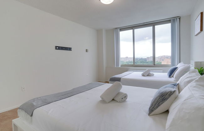 Airport Proximity- Apt in Crystal City - Photo 2