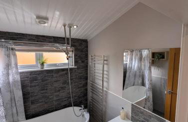 Luxury Hot Tub 3 Bedroom Lodge - Lake Windermere - Foto 17