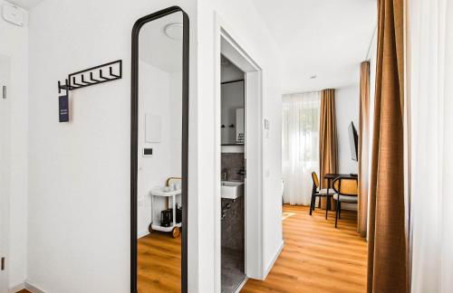 Limehome Karlsruhe Kaiserstraße - Foto 11