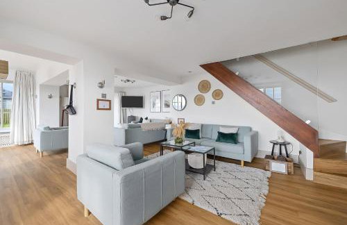 NEW 2024 Modern Luxury Holiday Home on the Beach in Devon - Free Parking, Pets Welcome, Sleeps 10 - Foto 38