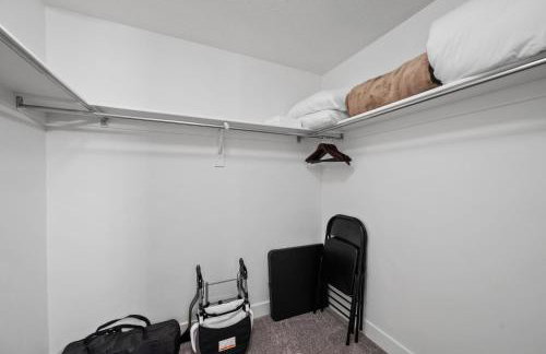 Luxury Place Next to UVU - Photo 41