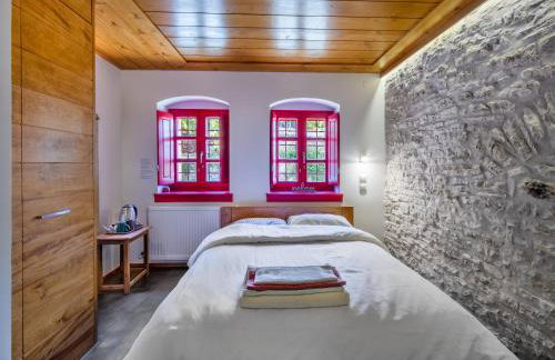 The Land Beyond - Foto 1