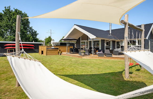 "Nine" - 200m from the sea - Foto 1