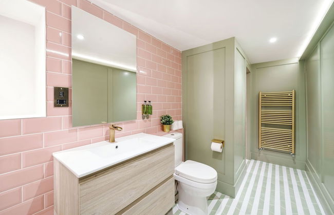 The Governance Apartments - Photo 67