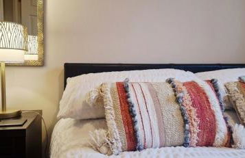 Stunning Fir Tree Corner 3 bedroom detached Executive house ideal wedding guest family home with free drive way CCTV parking for 2 vehicles or LWB Van M5 1 mile away dogs welcome by prior arrangement - Foto 51