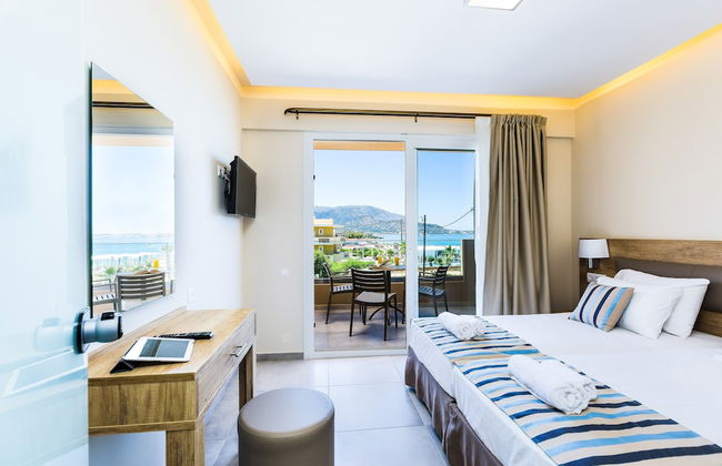 Theo Star Beach Hotel - Photo 54