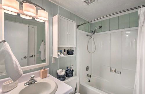 Comfortable Condo on Keowee Key Golf Course! - Foto 14