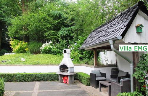 Luxus Ferienhaus Villa EMG Emsdetten nah Münster, Osnabrück, Rheine für Familien Gruppen bis 17 Personen, Pool, Whirlpool, Garten, Kamin, 6SZ - Foto 45