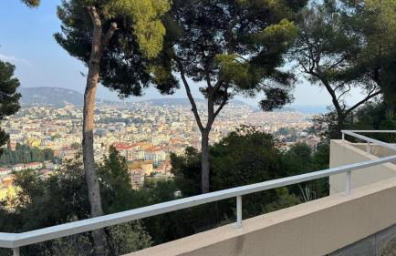 Superbe appartement spacieux avec vue dégagée - Photo 1