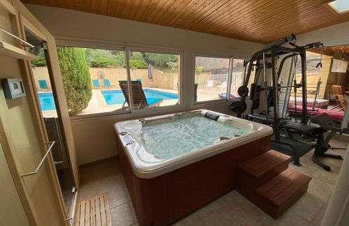 Maison de famille (piscine, jacuzzi et sauna) - Foto 37