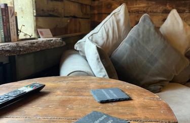 Estuary Point - unique sea views - Photo 14