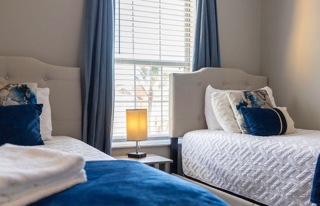 Beautiful Townhome Near Theme Parks - Foto 6