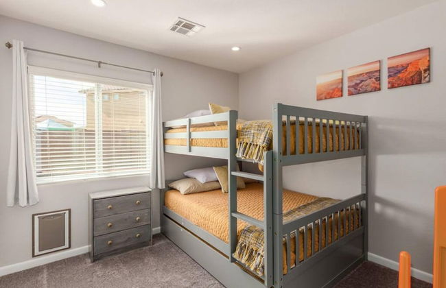 Desert Oasis Buckeye Gameroom Pool Golf - Foto 10