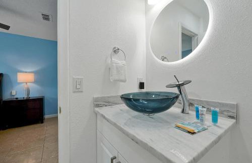 Spacious 4-Bedroom Villa Near Disney World - Foto 31