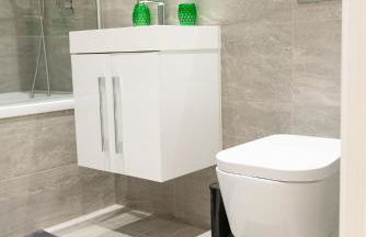 Cosy 1 Bed Apartment in Centre of St Albans - FREE Parking - 5 min walk to St Albans city centre & Railway station - Big Savings on Longer Stays!! - Photo 34