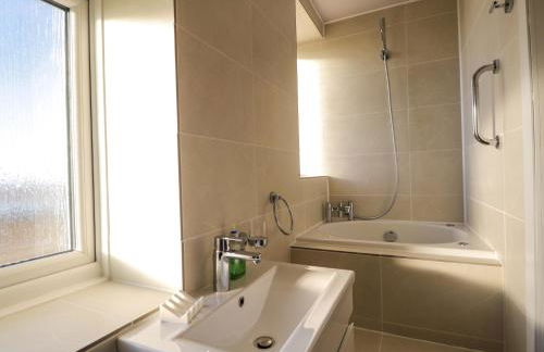 The Lighthouse Keepers Cabin - Photo 19