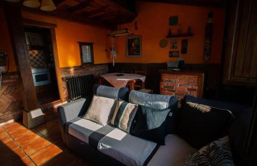 Casa independiente con chimena, jardín y barbacoa - Foto 8