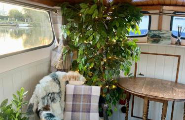 Stunning Classic Dutch Barge near Henley & Marlow - Foto 59