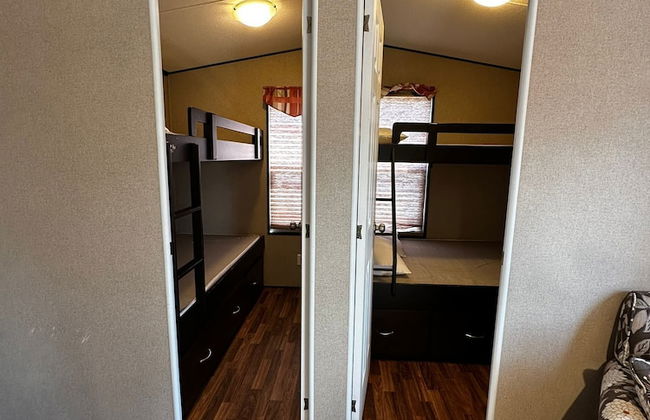 Falcon Cottages - Photo 10