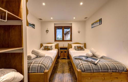 Tiki Lodge - hot tub & sauna - Photo 19