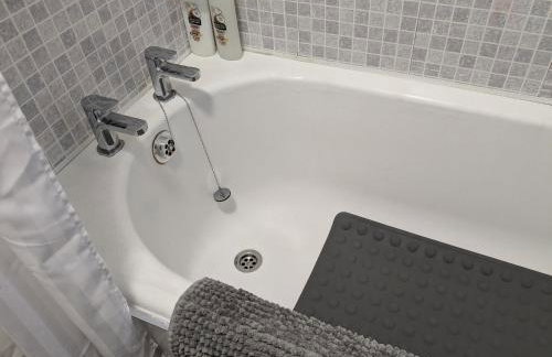 Apartment with Outside Patio and Car Space - Foto 12