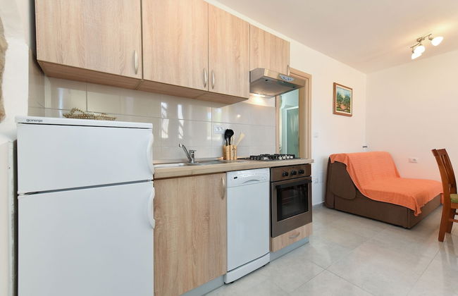 House 1735 - Photo 14