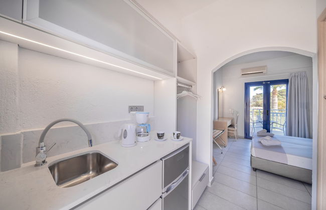 Sergiani Garden - Photo 7