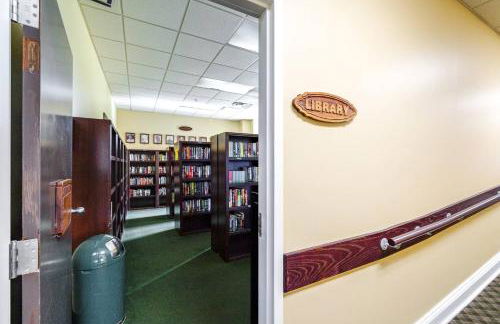 Cypress Lakes 55+ Seasonal Getaway - Foto 32