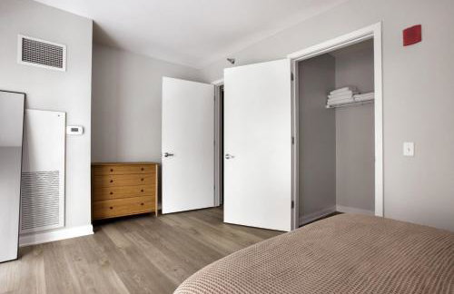 Loop 1BR w gym pool lounge 1 block from L CHI-671 - Photo 9