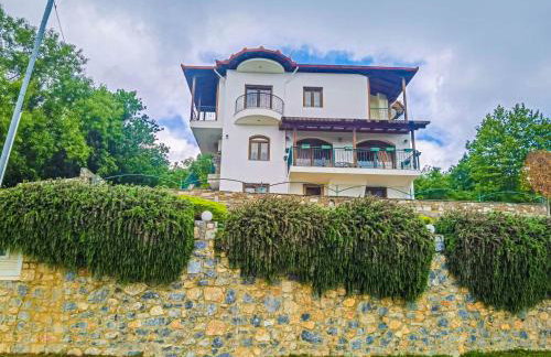 Villa Etheras - Nested between Nature by Amazing View - 5 mins from Edessa - Photo 28