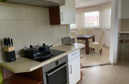 4 Bedroom family house with access to a hot tub - Photo 27