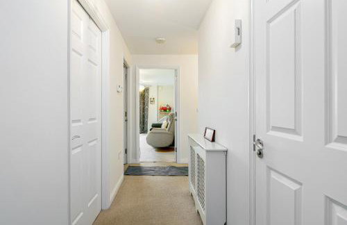 Modern flat in North London close to tube - Photo 10