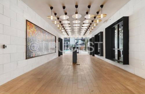 1BR Alongside Q2 and Domain With Pool, Gym and Free Parking - Foto 37