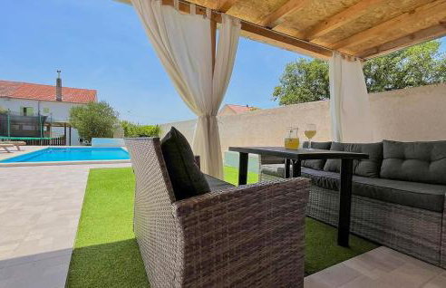 Lovely Home In Rupalj - Foto 10