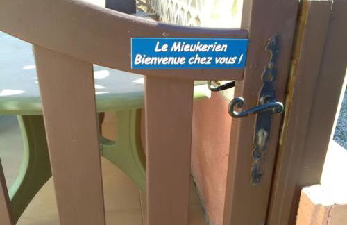 Le Mieukerien - Réserve africaine 15 mn - Plage 200 m - Foto 36