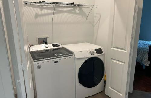 NEW 3 bedroom - Thoroughbred Farm & Lake Views! - Foto 8