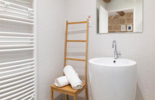 Design & Cosy - Centre historique Ecusson - Foto 16