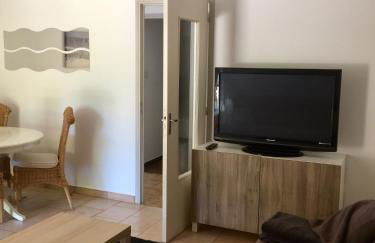 RDC dans maison "ilolil" a 1km plage de la Coudoulière - Foto 10